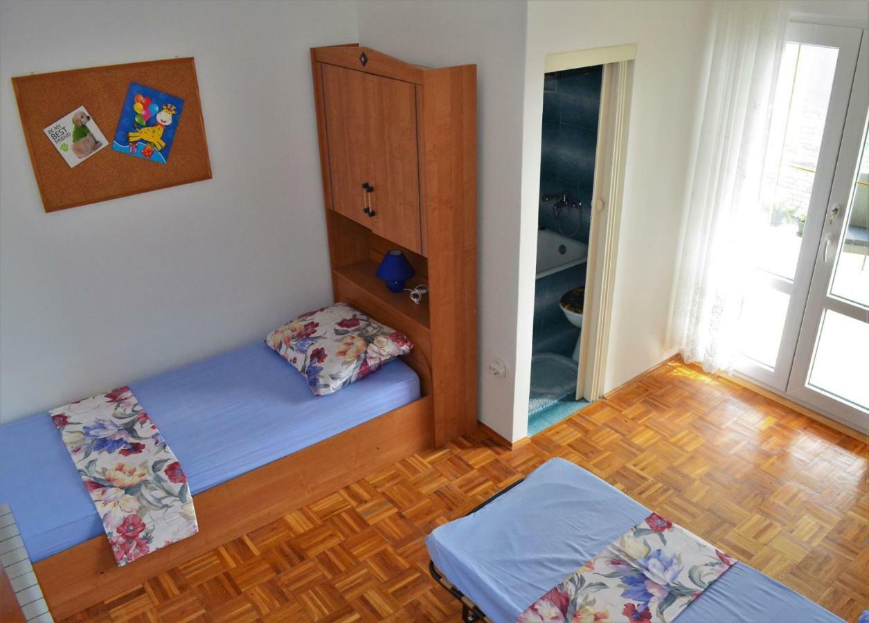 Apartman Rosa Пироваць Екстер'єр фото