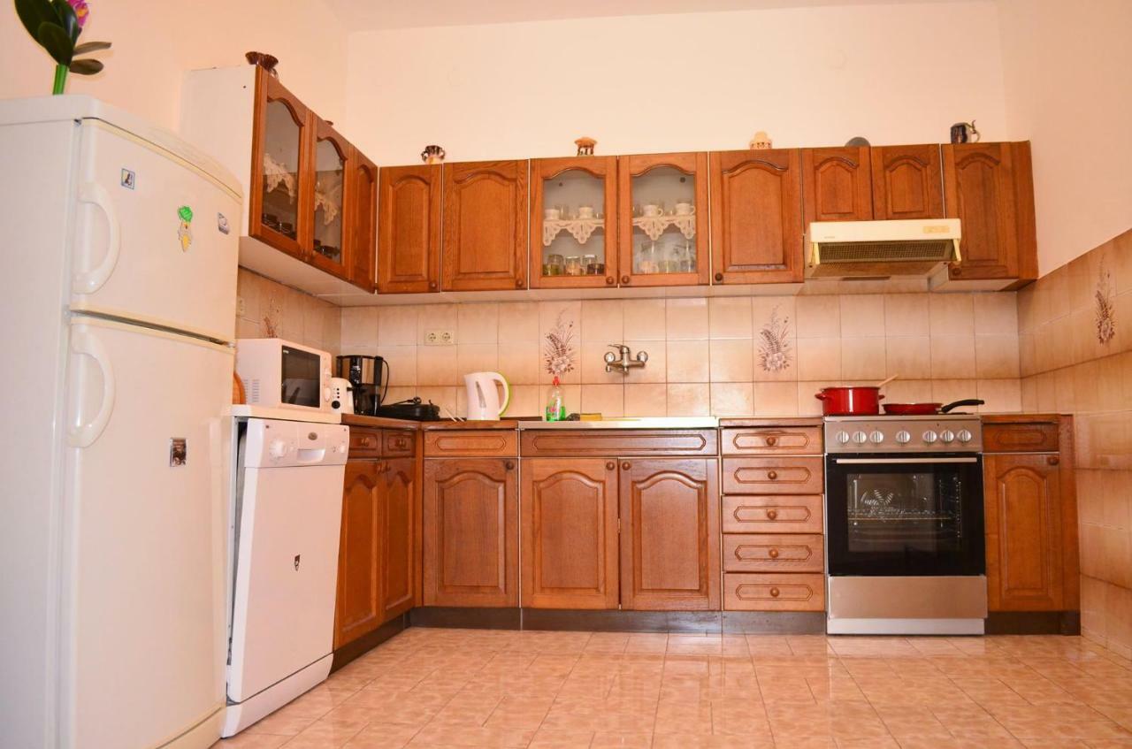 Apartman Rosa Пироваць Екстер'єр фото