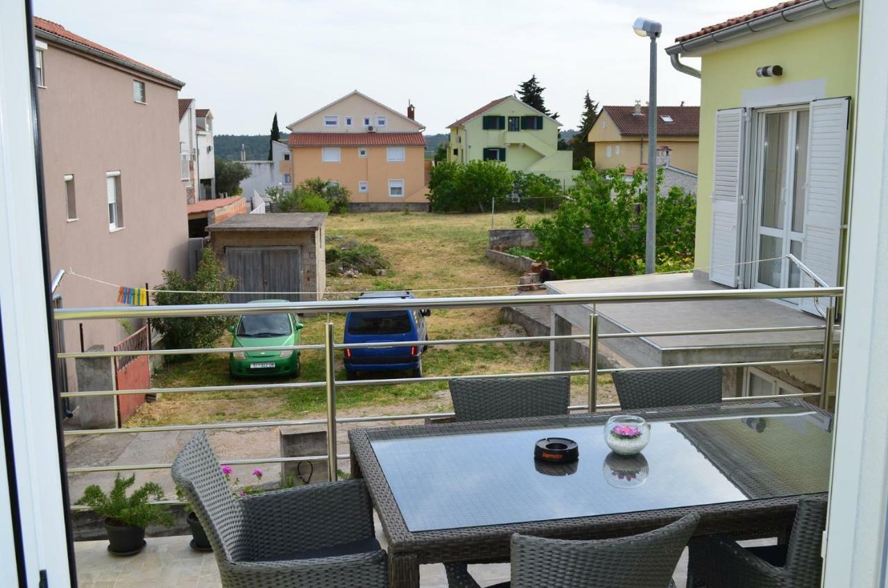 Apartman Rosa Пироваць Екстер'єр фото